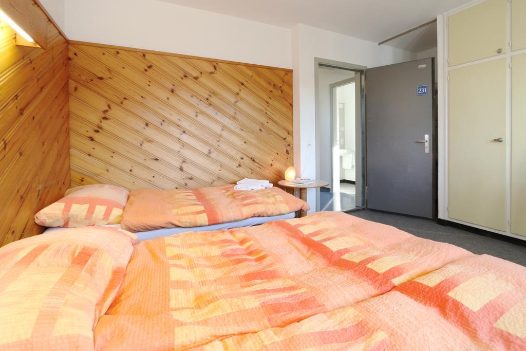 Allegro Alpin Lodge Einsiedeln Phòng bức ảnh